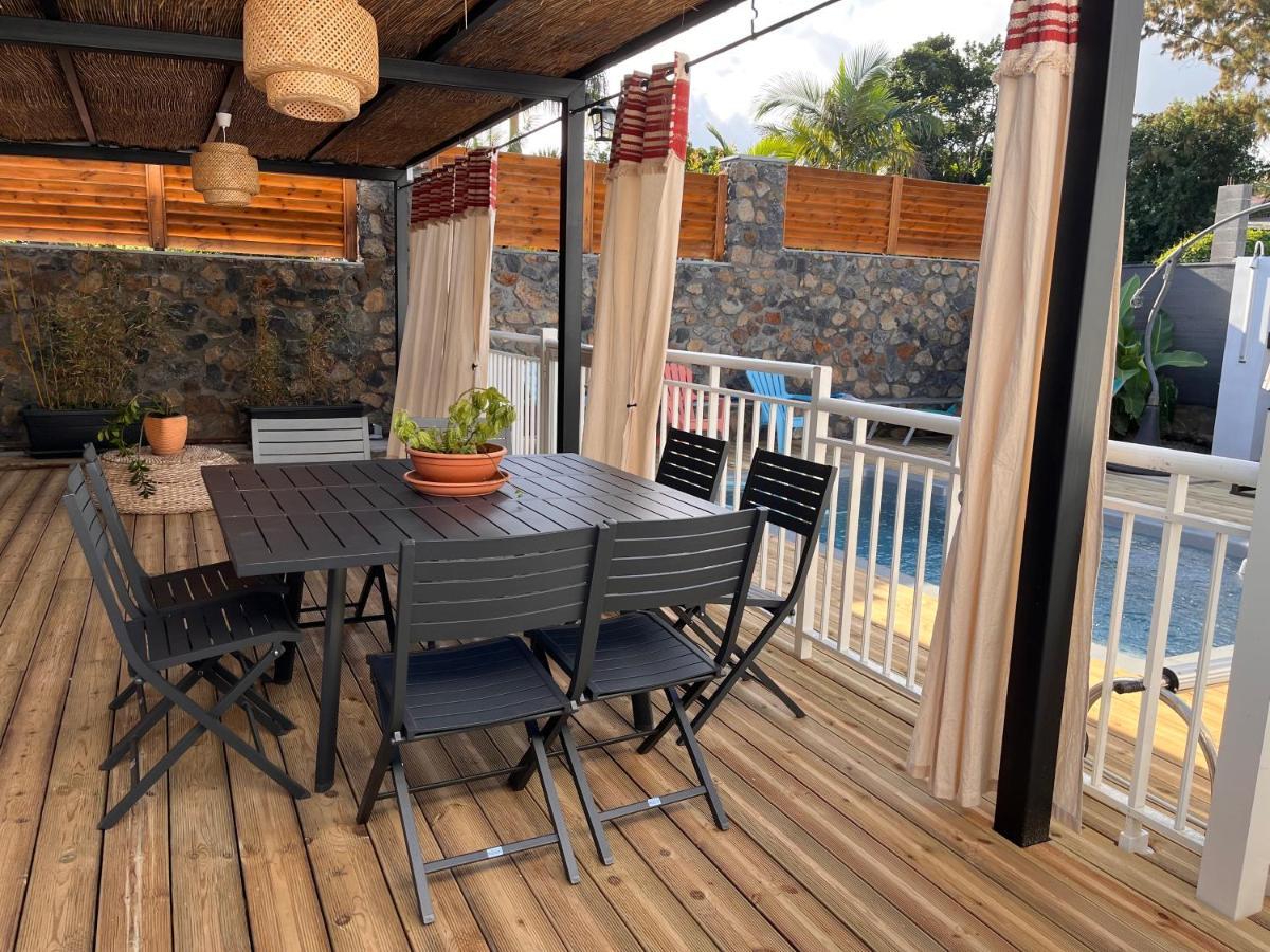 La Casita Creole Villa Avec Piscine Et Jacuzzi 圣皮埃尔 外观 照片